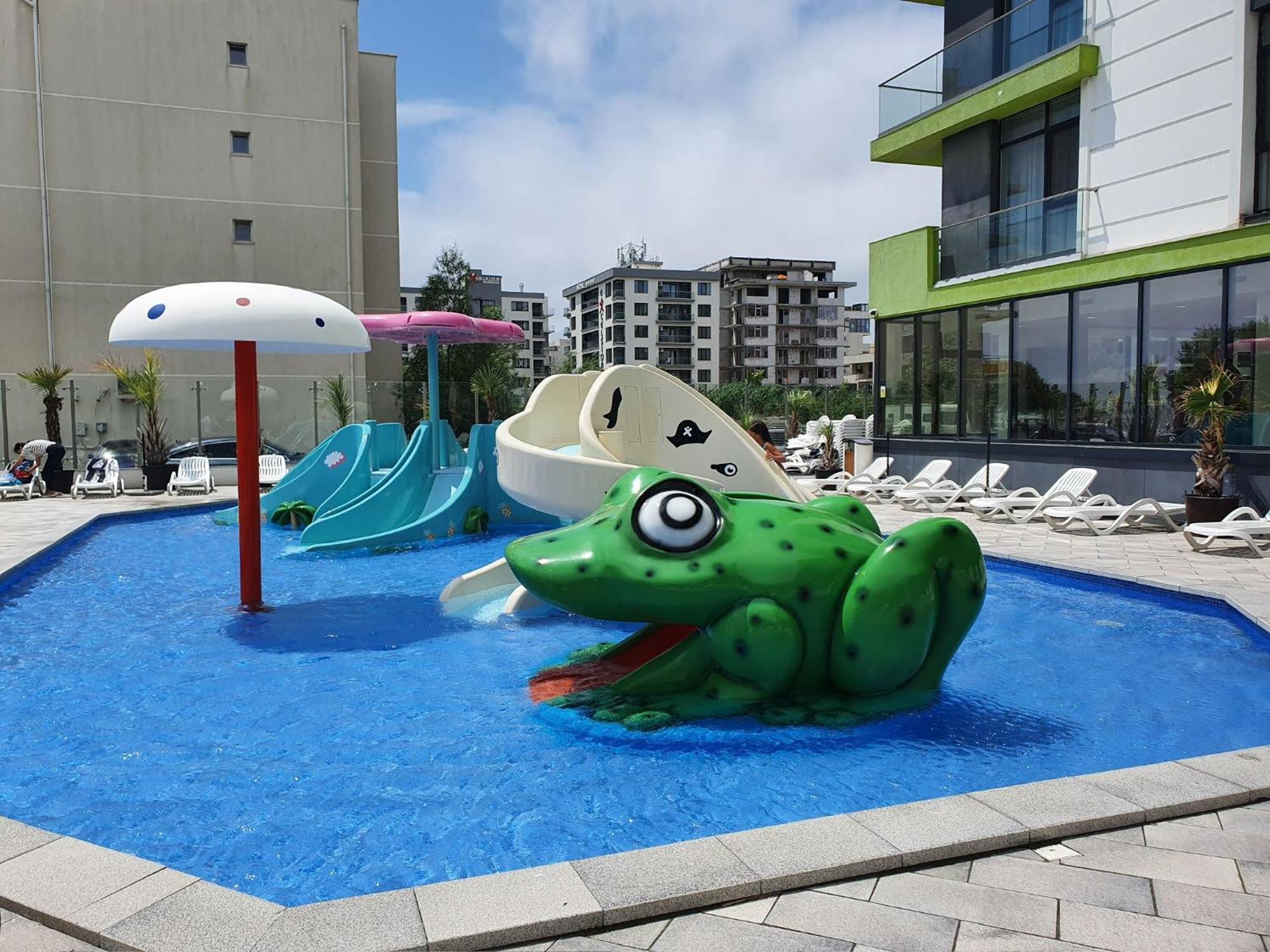 Purple Onyx - Pool & Spa Beach Resort Năvodari Kültér fotó